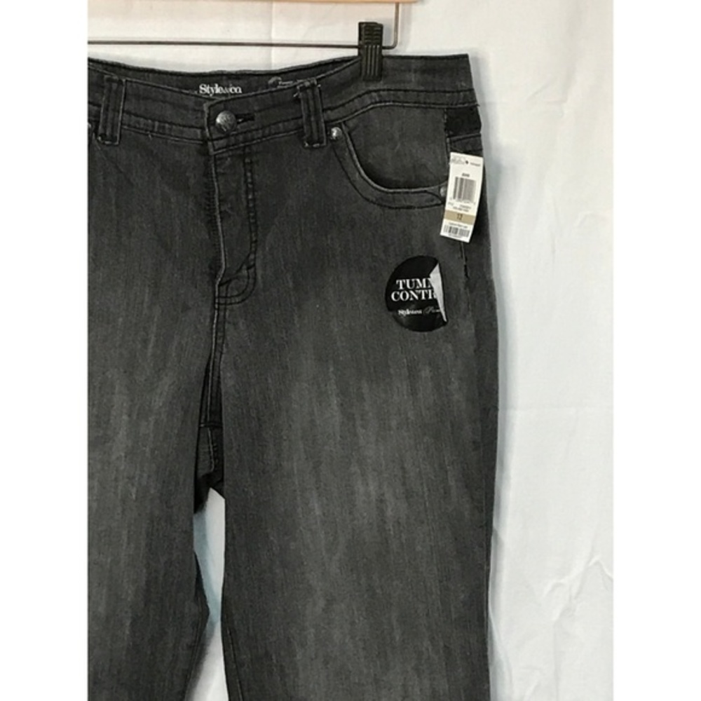 NWT Macys Style Co Embellished Tummy Control Jeans - Picture 2 of 3